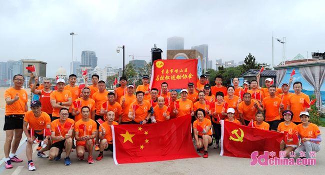 辽篮vs江苏！比赛一边倒，乔尔杰维奇和助手聊天，满意国手的发挥